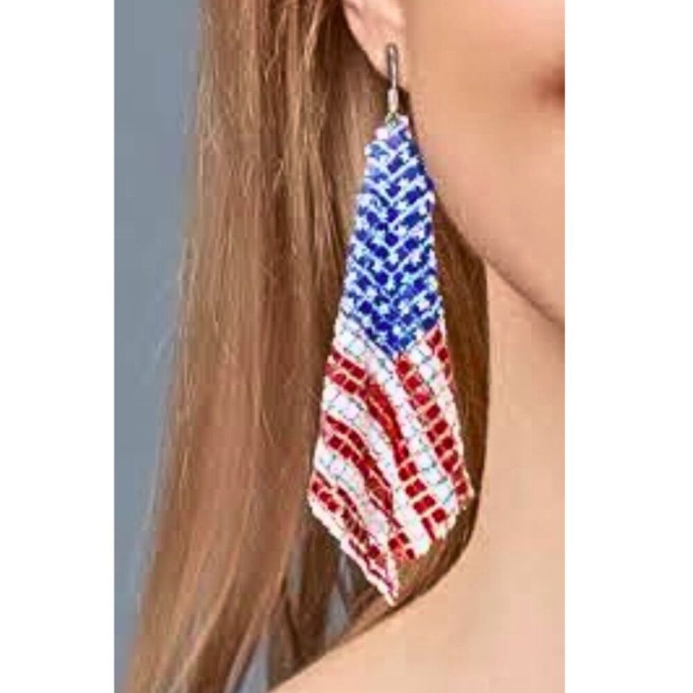 NWT Earrings Square Mesh American Flag Pattern Celebration Independence Day